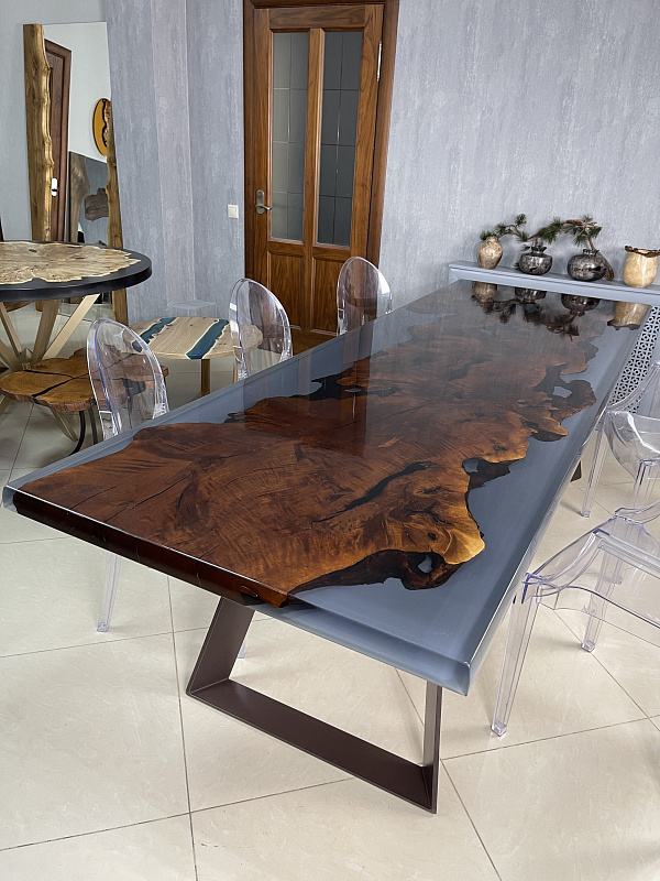 Эксклюзивный обеденный стол "luxury wood"